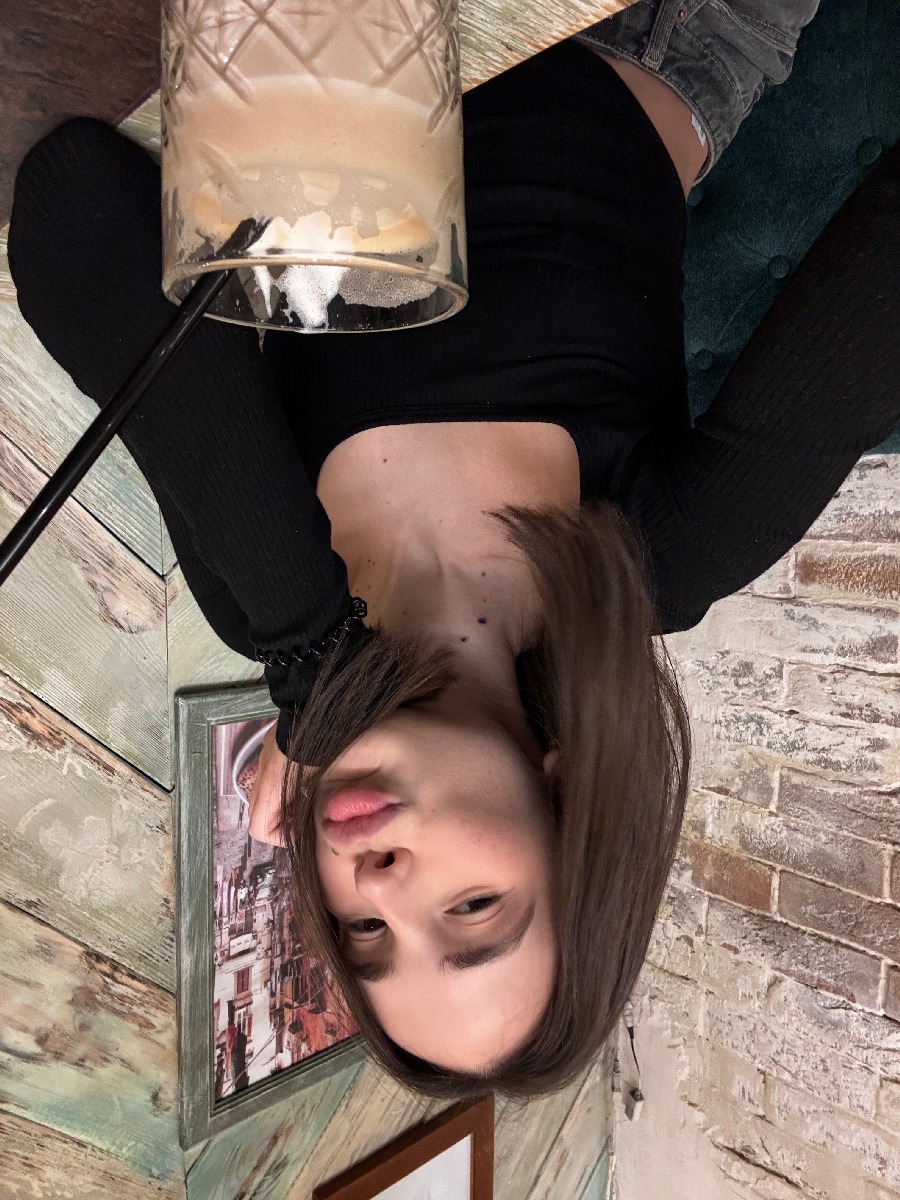 Fresh photos, fresh mood — Tina online in Toluca de Lerdo